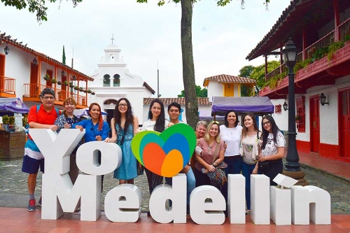 City Tour hoteles en medellin Hotel 47 Medellín Street | hoteles económicos en el Centro de Medellín